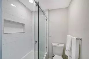 730 40th St, Sarasota, FL 34234 - Photo 33