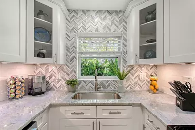 730 40th Street, Sarasota, FL 34234 - Photo 21