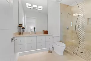 600 Putter Ln, Longboat Key, FL 34228 - Photo 21