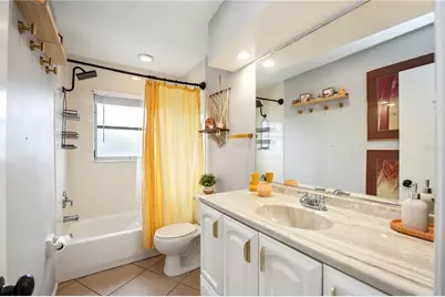 530 Saint Andrews Drive, Sarasota, FL 34243 - Photo 19