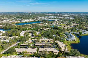 527 Spring Lakes Blvd, Bradenton, FL 34210 - Photo 27