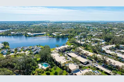 527 Spring Lakes Boulevard, Bradenton, FL 34210 - Photo 29