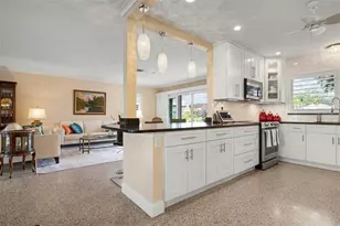 1827 Baywood Dr, Sarasota, FL 34231 - Photo 9