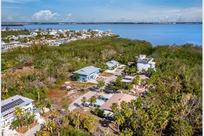 650 Gulf Bay Road, Longboat Key, FL 34228 - Photo 5