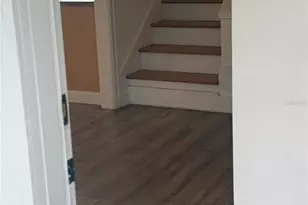 5311 Creek Dr, Sarasota, FL 34231 - Photo 5