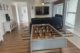 5311 Creek Dr, Sarasota, FL 34231 - Photo 9