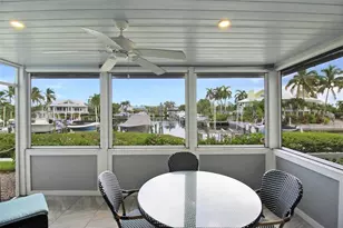 1335 Siesta Bayside Dr, Sarasota, FL 34242 - Photo 21