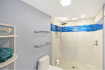 1335 Siesta Bayside Drive #1335C, Sarasota, FL 34242 - Photo 35