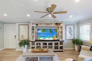 1335 Siesta Bayside Dr, Sarasota, FL 34242 - Photo 15