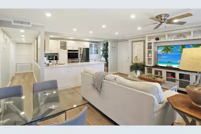 1335 Siesta Bayside Drive #1335C, Sarasota, FL 34242 - Photo 25