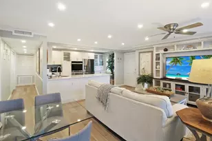 1335 Siesta Bayside Dr, Sarasota, FL 34242 - Photo 25