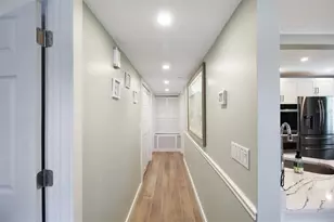 1335 Siesta Bayside Dr, Sarasota, FL 34242 - Photo 37