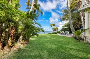 3301 Bay Shore Rd, Sarasota, FL 34234 - Photo 21