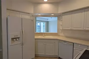 7307 Fountain Palm Cir, Bradenton, FL 34203 - Photo 11