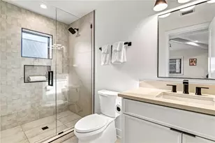 129 McKinley Dr, Sarasota, FL 34236 - Photo 55