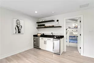 129 McKinley Dr, Sarasota, FL 34236 - Photo 37