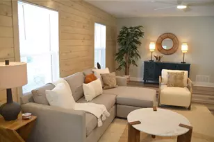 726 Birdsong Ln, Sarasota, FL 34242 - Photo 9