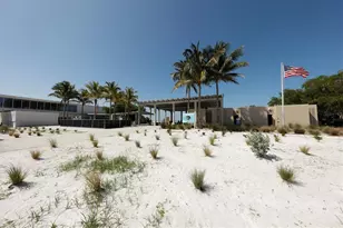 726 Birdsong Ln, Sarasota, FL 34242 - Photo 51