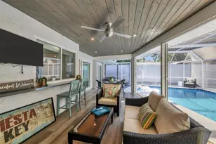 726 Birdsong Ln, Sarasota, FL 34242 - Photo 35