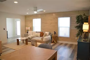 726 Birdsong Ln, Sarasota, FL 34242 - Photo 13