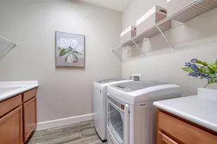 5846 Cavano Dr, Sarasota, FL 34231 - Photo 25