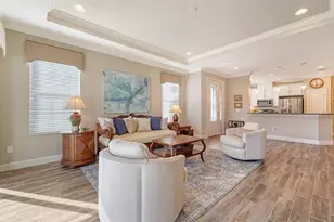 5846 Cavano Dr, Sarasota, FL 34231 - Photo 5