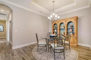 5846 Cavano Dr, Sarasota, FL 34231 - Photo 11