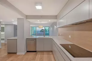 988 Boulevard of the Arts, Sarasota, FL 34236 - Photo 25