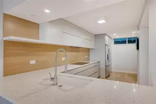 988 Boulevard of the Arts, Sarasota, FL 34236 - Photo 21