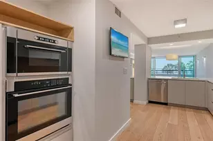 988 Blvd of the Arts, Sarasota, FL 34236 - Photo 25