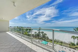 1800 Benjamin Franklin Dr, Sarasota, FL 34236 - Photo 3