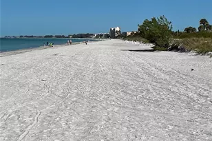 3710 Gulf of Mexico Dr, Longboat Key, FL 34228 - Photo 23