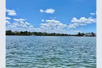 3710 Gulf Of Mexico Drive #D19, Longboat Key, FL 34228 - Photo 17