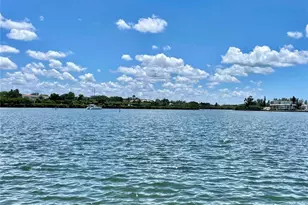 3710 Gulf of Mexico Dr, Longboat Key, FL 34228 - Photo 17