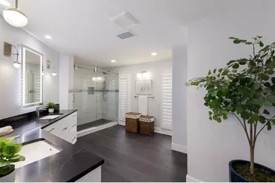 367 W Royal Flamingo Drive, Sarasota, FL 34236 - Photo 33