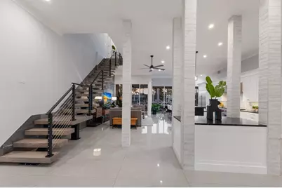 367 W Royal Flamingo Drive, Sarasota, FL 34236 - Photo 27