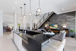 367 W Royal Flamingo Dr, Sarasota, FL 34236 - Photo 21