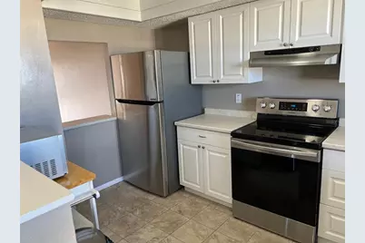 3983 Maceachen Boulevard #432, Sarasota, FL 34233 - Photo 5