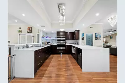 5645 Churchill Downs Road, Sarasota, FL 34241 - Photo 7