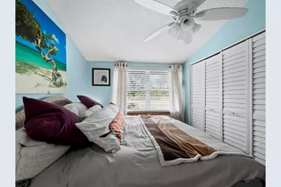 5645 Churchill Downs Road, Sarasota, FL 34241 - Photo 23