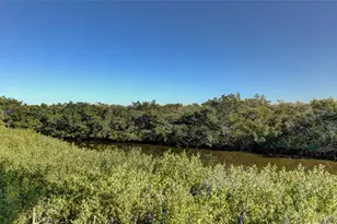 1109 Edgewater Cir, Bradenton, FL 34209 - Photo 73