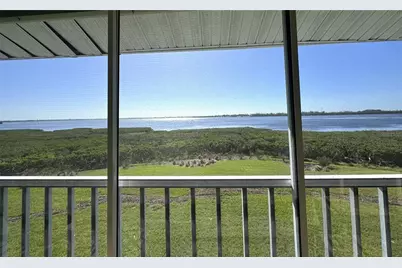 1155 Edgewater Circle #28, Bradenton, FL 34209 - Photo 17