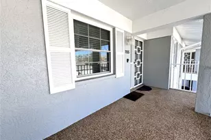 1155 Edgewater Cir, Bradenton, FL 34209 - Photo 3