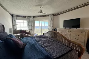 1155 Edgewater Cir, Bradenton, FL 34209 - Photo 25