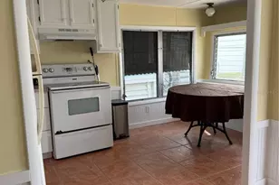 2601 Gulf Dr N, Bradenton Beach, FL 34217 - Photo 7