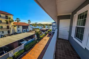 1552 Stickney Point Rd, Sarasota, FL 34231 - Photo 3