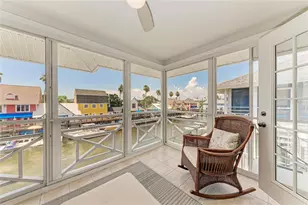 1552 Stickney Point Rd, Sarasota, FL 34231 - Photo 15