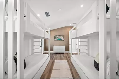 7007 Point Of Rocks Road, Sarasota, FL 34242 - Photo 41