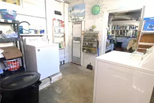 2307 New York Ave, Bradenton, FL 34207 - Photo 71