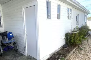 2307 New York Ave, Bradenton, FL 34207 - Photo 55